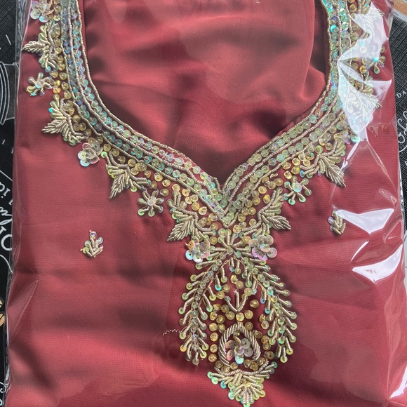 Brand New Indian suit 3 Pieces ๐ Small Size - Picture 8 of 8